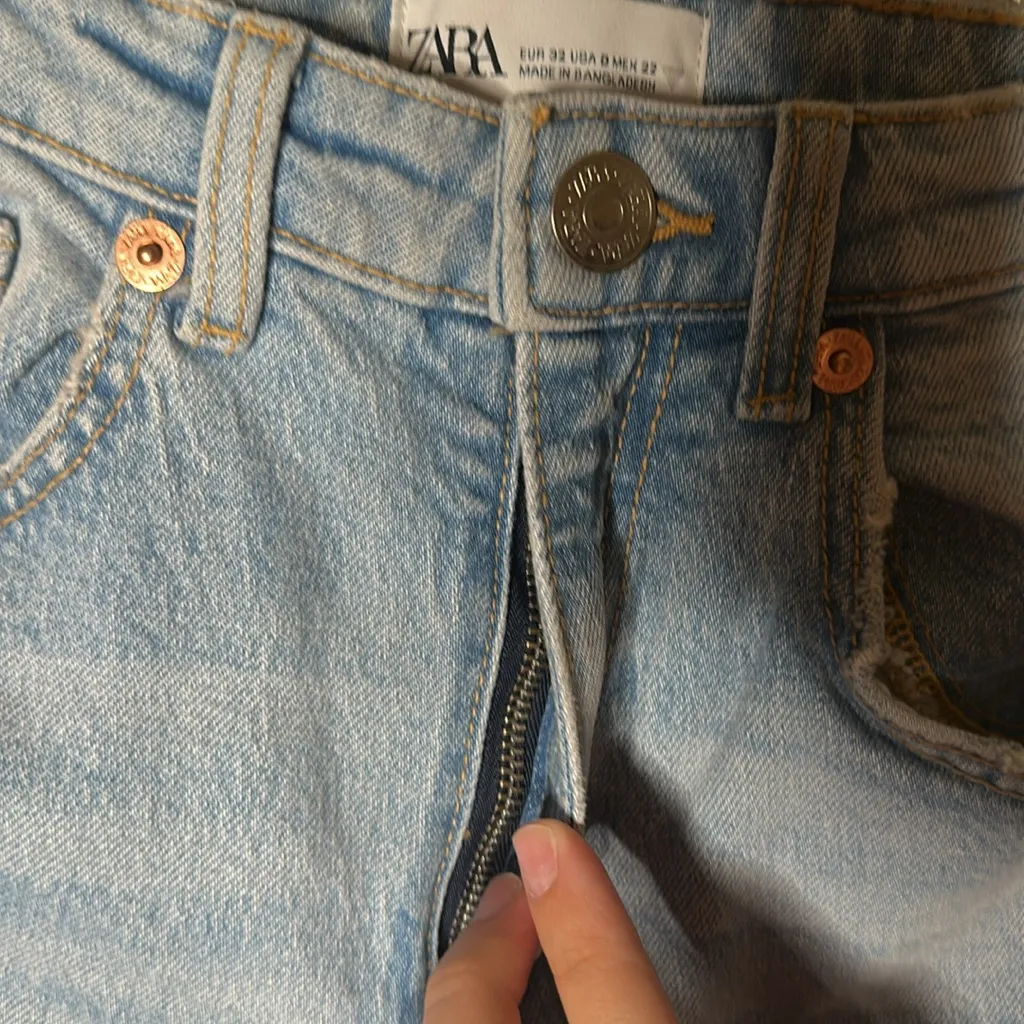 Zara Ripped Jeans - Image 2