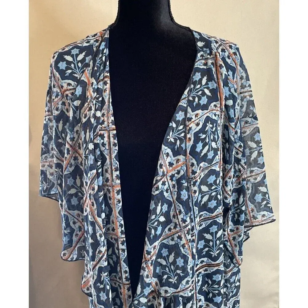 Lularoe Women’s Size Large Blue Floral‎ Black Fringe Kimono Cover Up Boho Beach - Image 3