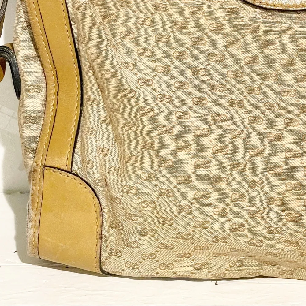 Gucci Vintage GG Fabric Leather Trim Gold Hardware Shoulder Bag Pocketbook - Image 5