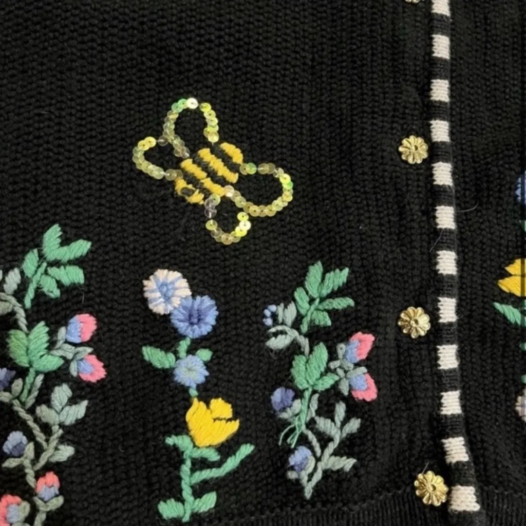 Quacker Factory Bumblebee Sweater Vest XL - Image 2