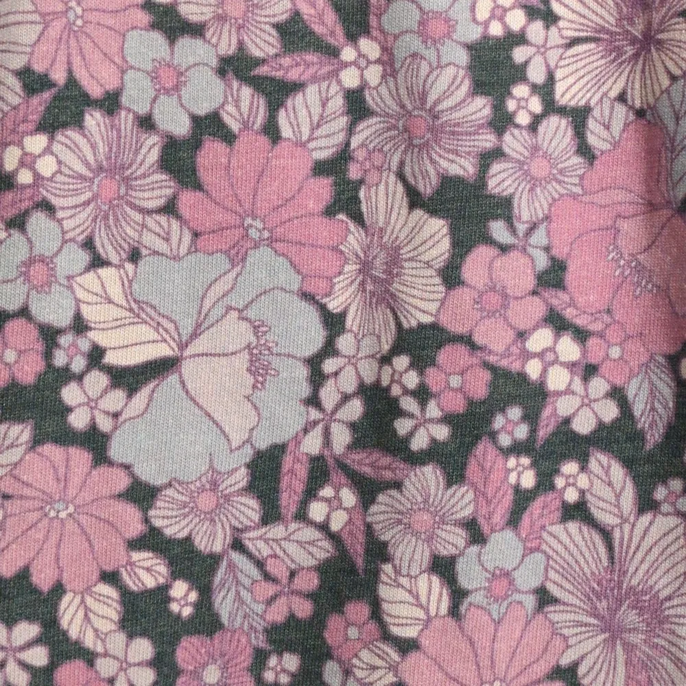 Sundry Mod Floral Sweatshirt Top Bright Orchid Long Sleeves Crewneck 2 / M New - Image 2