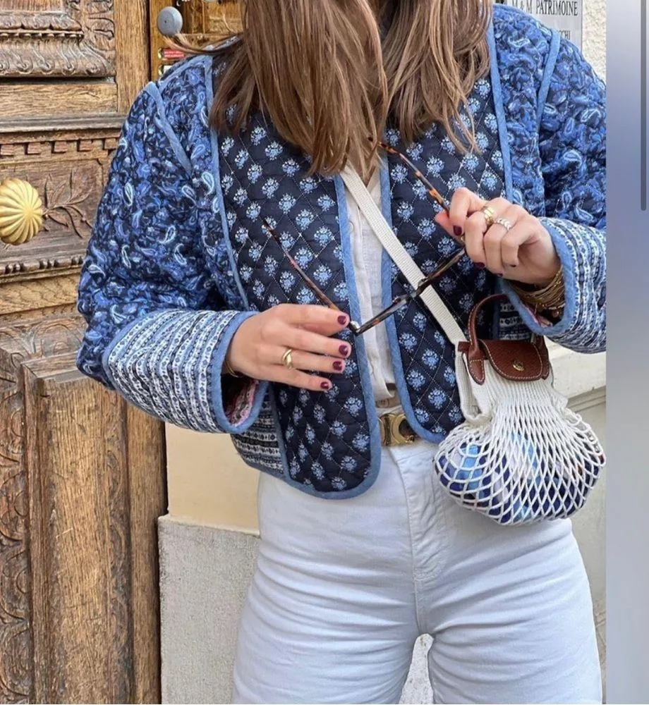 Sundayup Women's Paisley Print Reversible Cropped Jacket Blue - Image 10