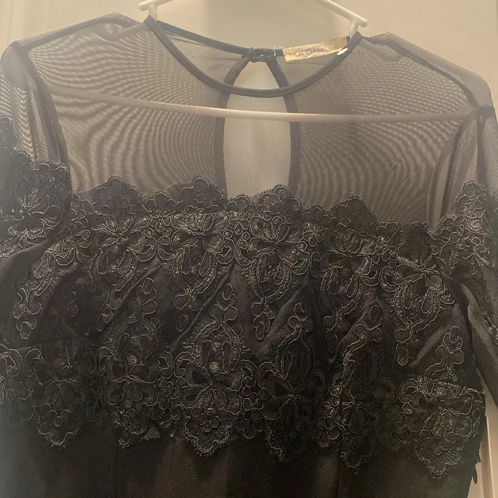 New With Tag Elegant Hot Gal Mesh/ Embroidered Black  Dress Size M - Image 3