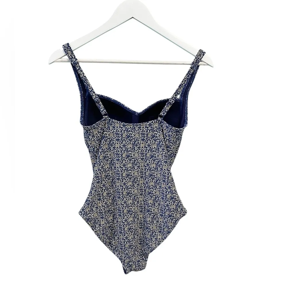 Nip Tuck Nautical Foil blue & Gold One - Image 4