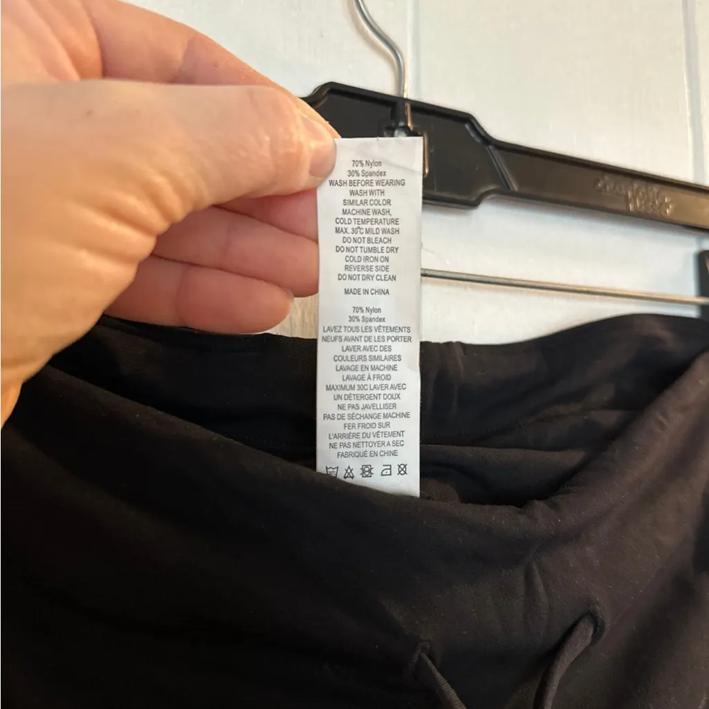 ZYIA Active Black Flare Leggings - Image 4