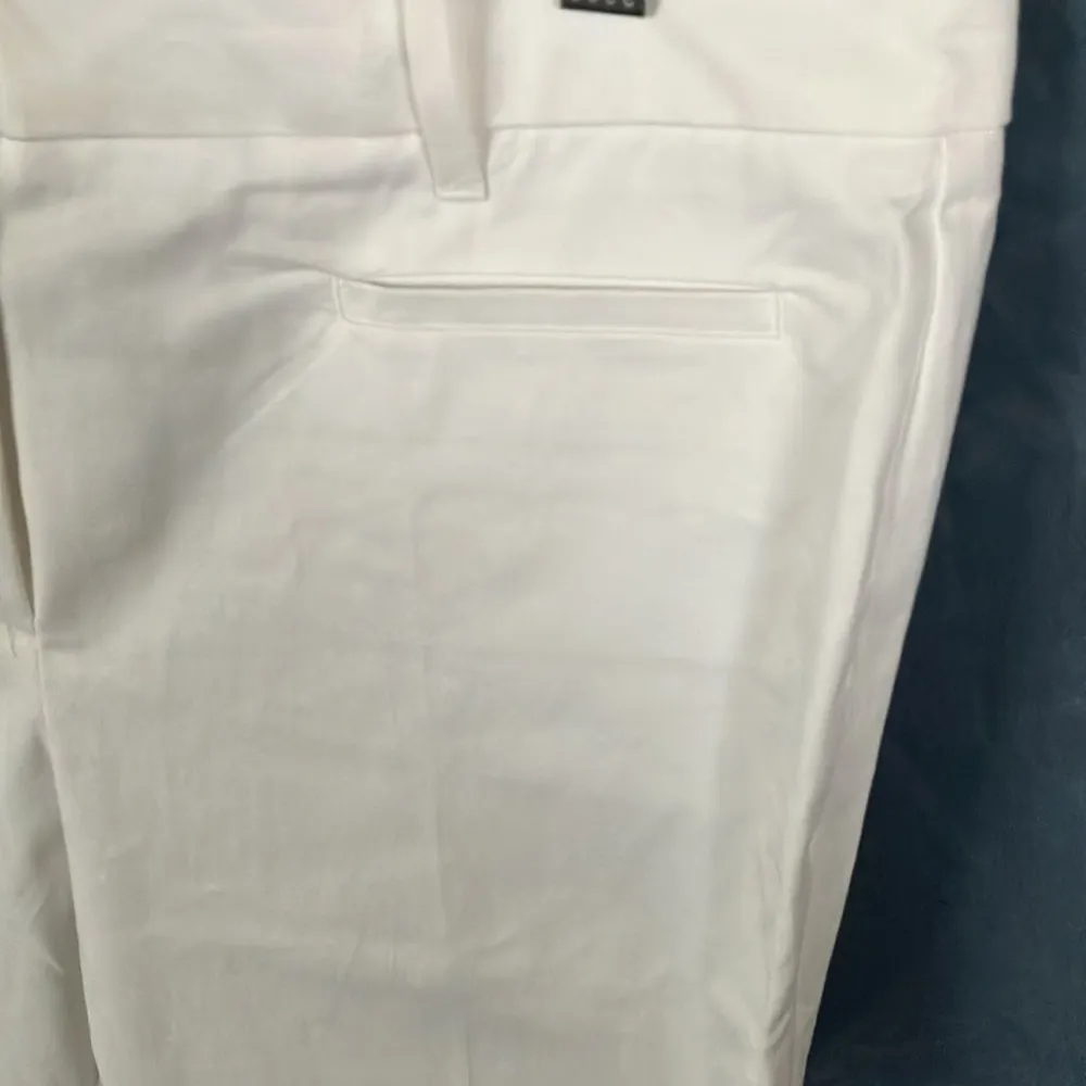 Ann Taylor Petite: White Mid Rise “The Crop” Pants- cotton blend- 10P - Image 5