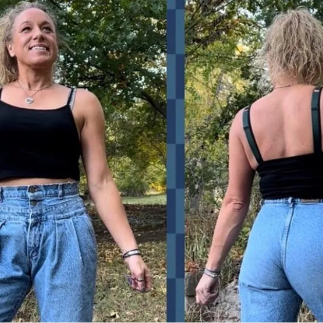 Vintage super high waisted 90s Bill Blass Mom Jeans Jean shorts • denim shorts Size 10 - Image 2