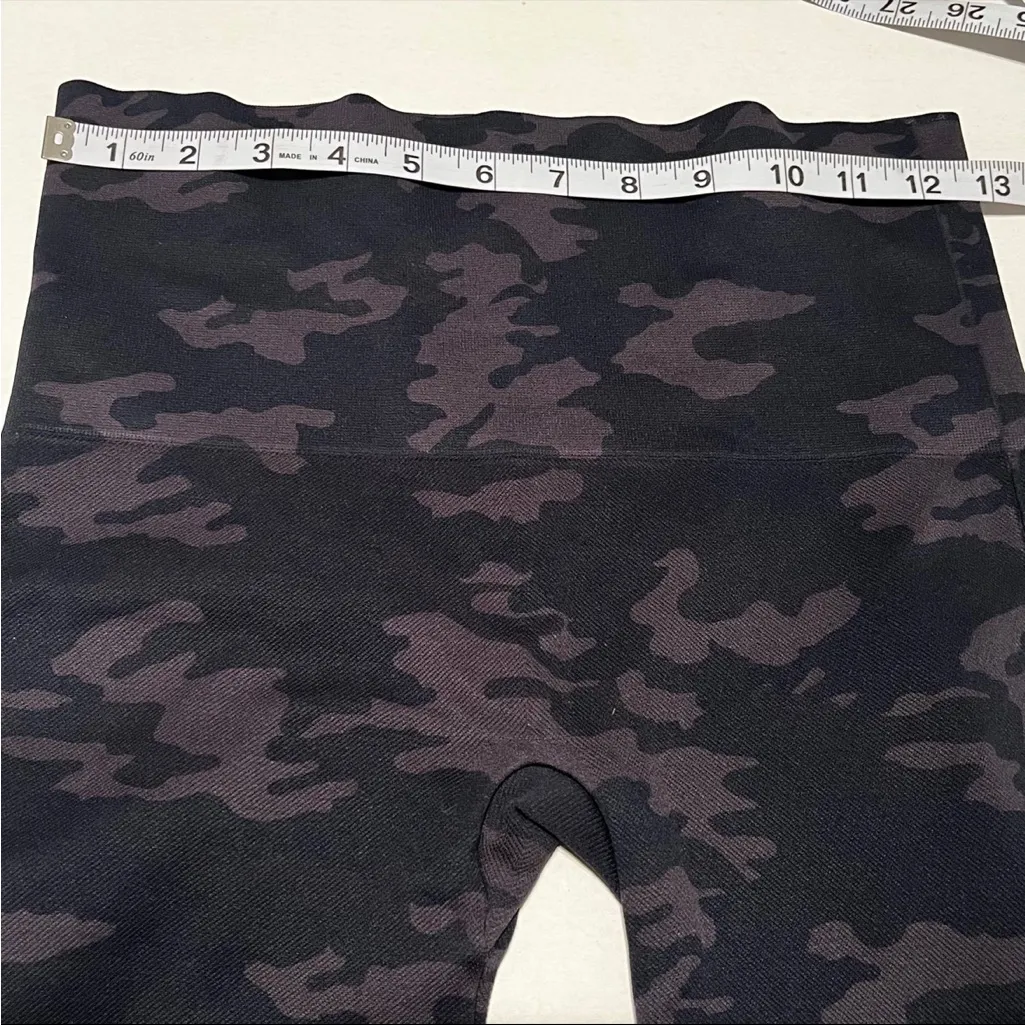 SPANX Look At Me Now Womens Size Large Green Camouflage Camo Seamless Leggings‎ - Image 4
