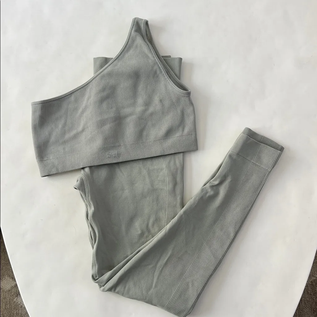 SET ACTIVE 2 PIECE WORKOUT SET - Sculptflex One Shoulder Bra and Leggings Size S - Image 1