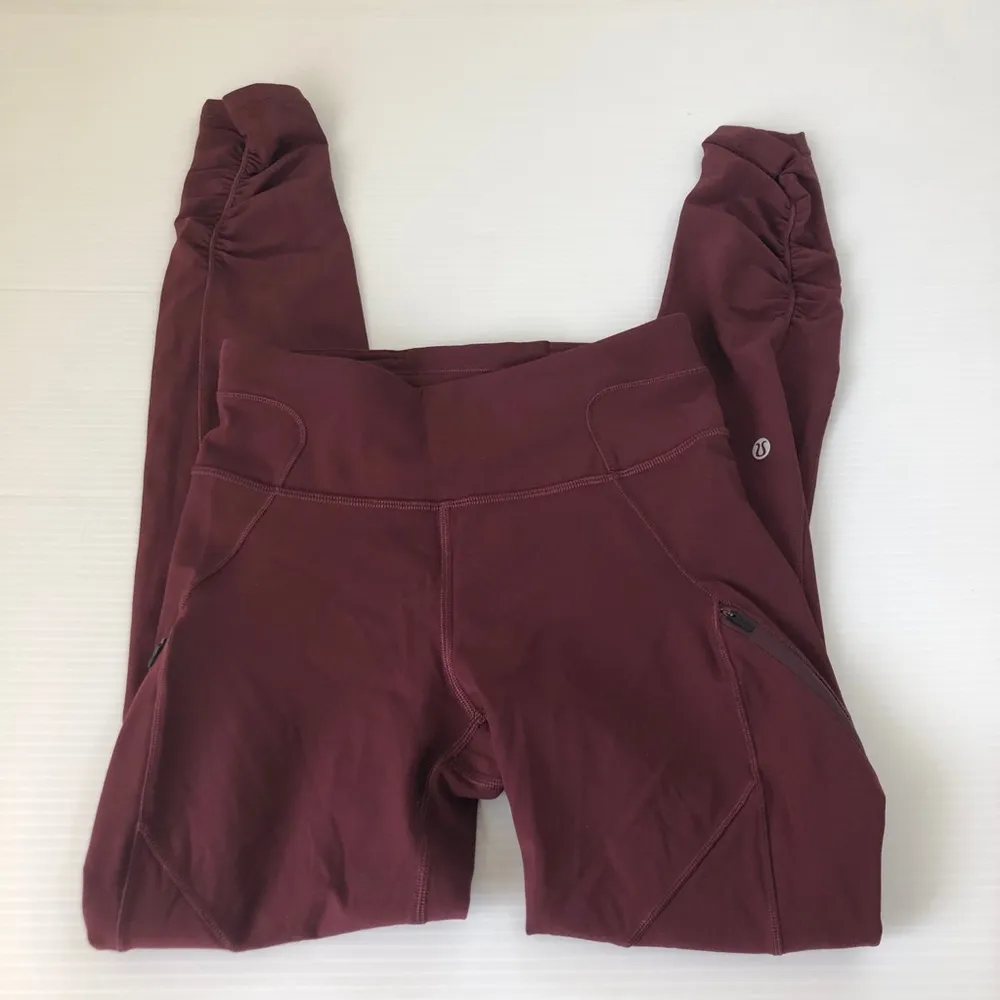 Lululemon Rain On Train On Tight Redwood, 4 - Image 3