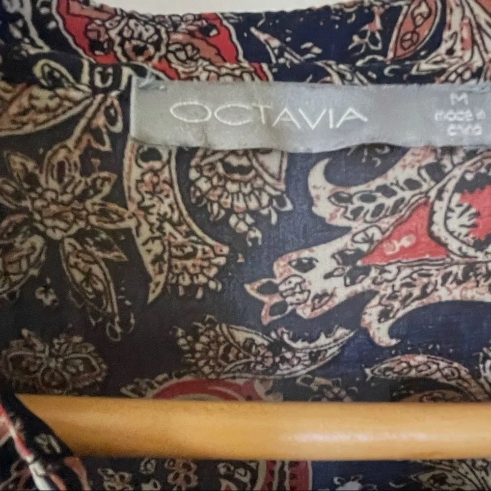 Octavia blue long sleeved paisley pattern blouse Size M - Image 9