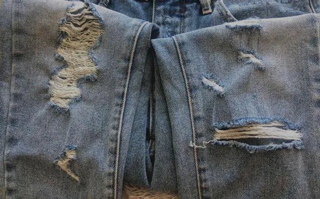 PacSun Mom Jeans - Image 2