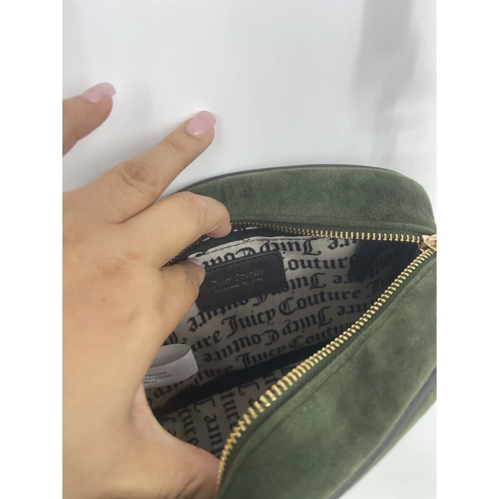 NWOT Juicy Couture SuperGreen Chocolate‎ Heritage Crossbody Bag - Image 5