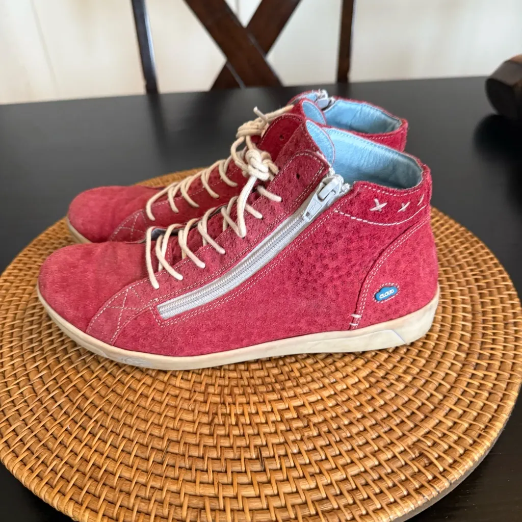 Cloud Aika High Top sneakers size 40 EU 9US Pink - Image 4
