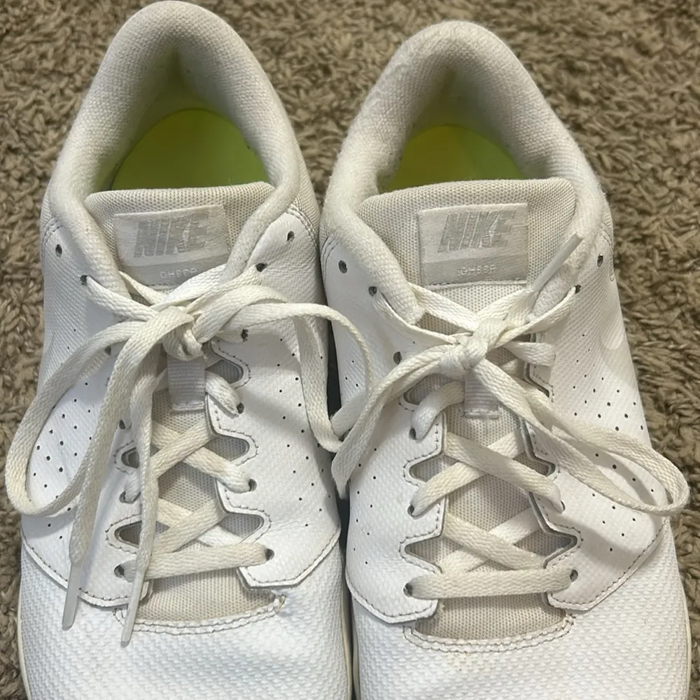 Women’s Nike cheer shoes - Image 5