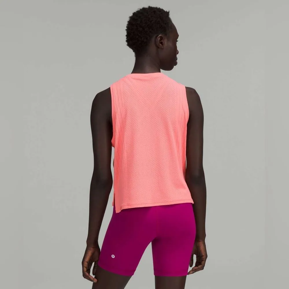 Lululemon Train to Be Tank Top Raspberry Cream/Raspberry Cream Size 8 - Image 2