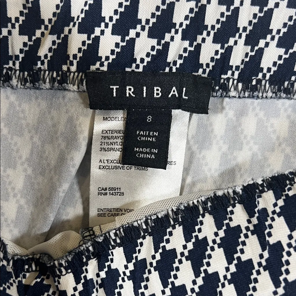 Tribal Women's High Waist Dark Navy Blue and White Houndstooth Shorts Black Size 8 - Image 2