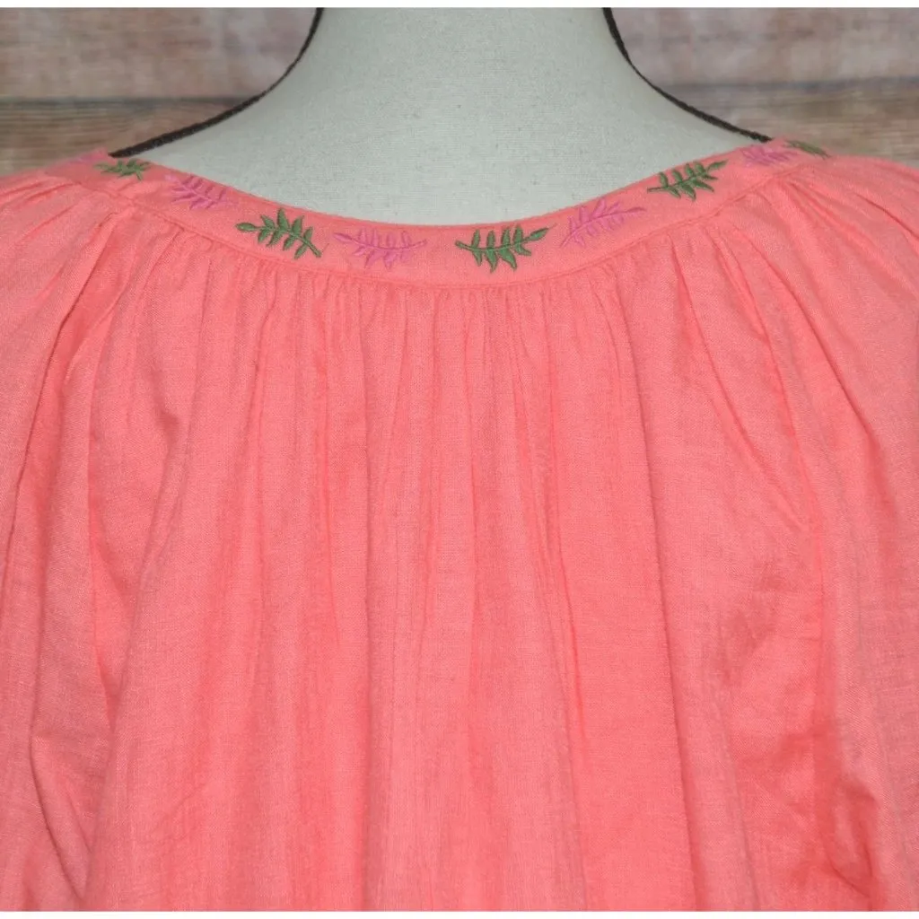 Crown & Ivy Coral Embroidered Parrot Blouse Tunic Top Size XL Vacation Cruise - Image 8