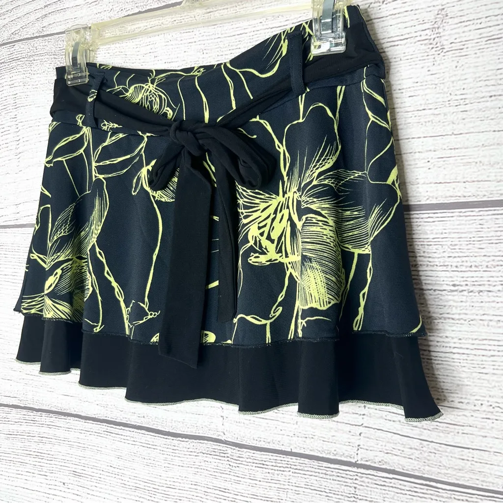 Vintage Y2K Black & Yellow Floral Layered Mini Skirt with Waist Tie Size Small - Image 2