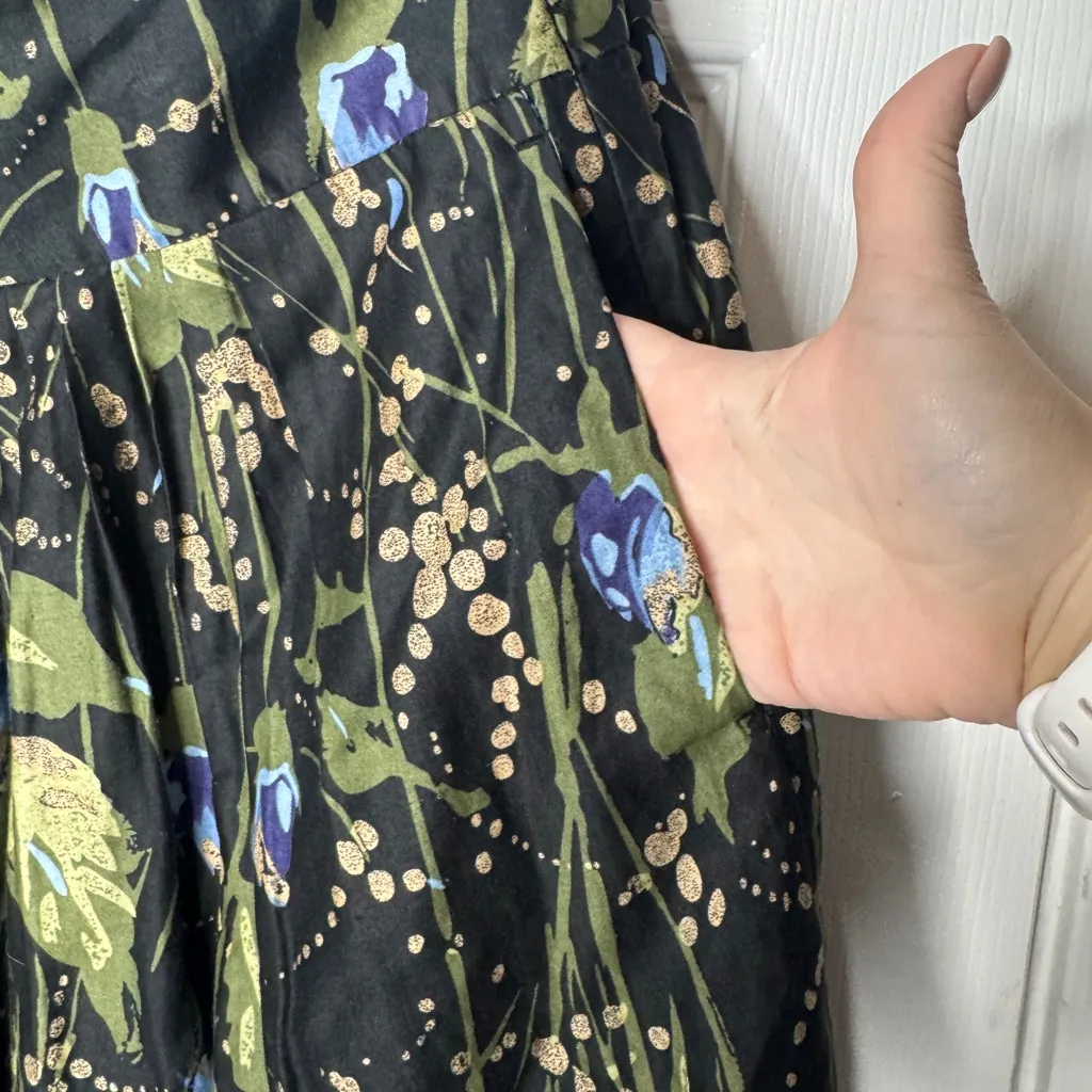 Ann Taylor LOFT Skirt Women's 14 Black Blue Floral Pleated‎ A-Line Pockets - Image 4