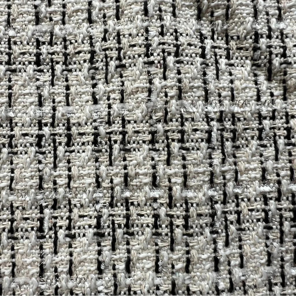 MISSGUIDED Elegant Black and White Tweed Mini Skirt Quiet Luxury - Image 5