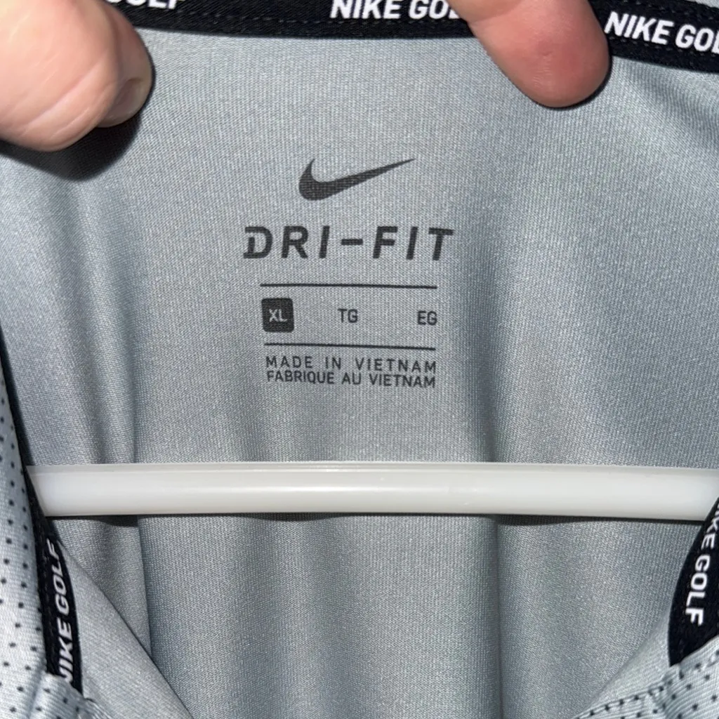 Nike Women's Gray Polo Shirt - Image 3