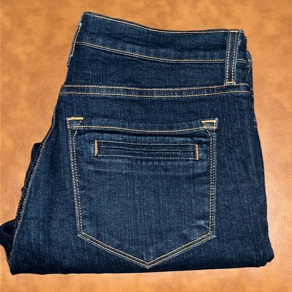 NYDJ Capri High Rise Size 10 - Image 3