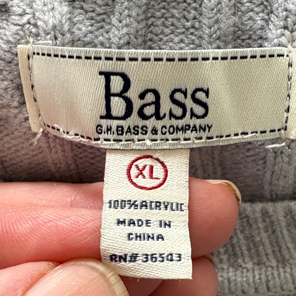 Women’s Classic GH BASS Cable Knit Crewneck Sweater - Image 2