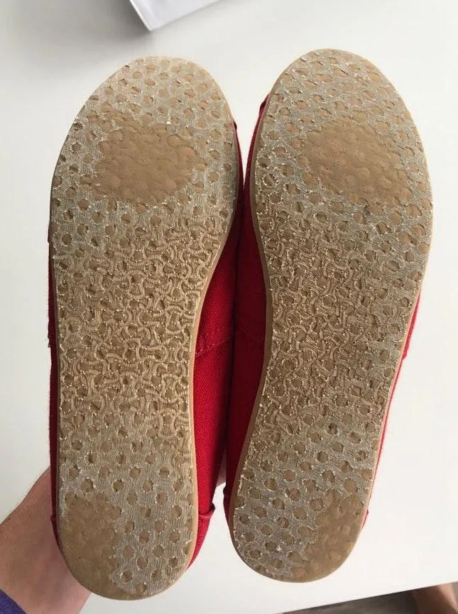 Toms Red - Image 6
