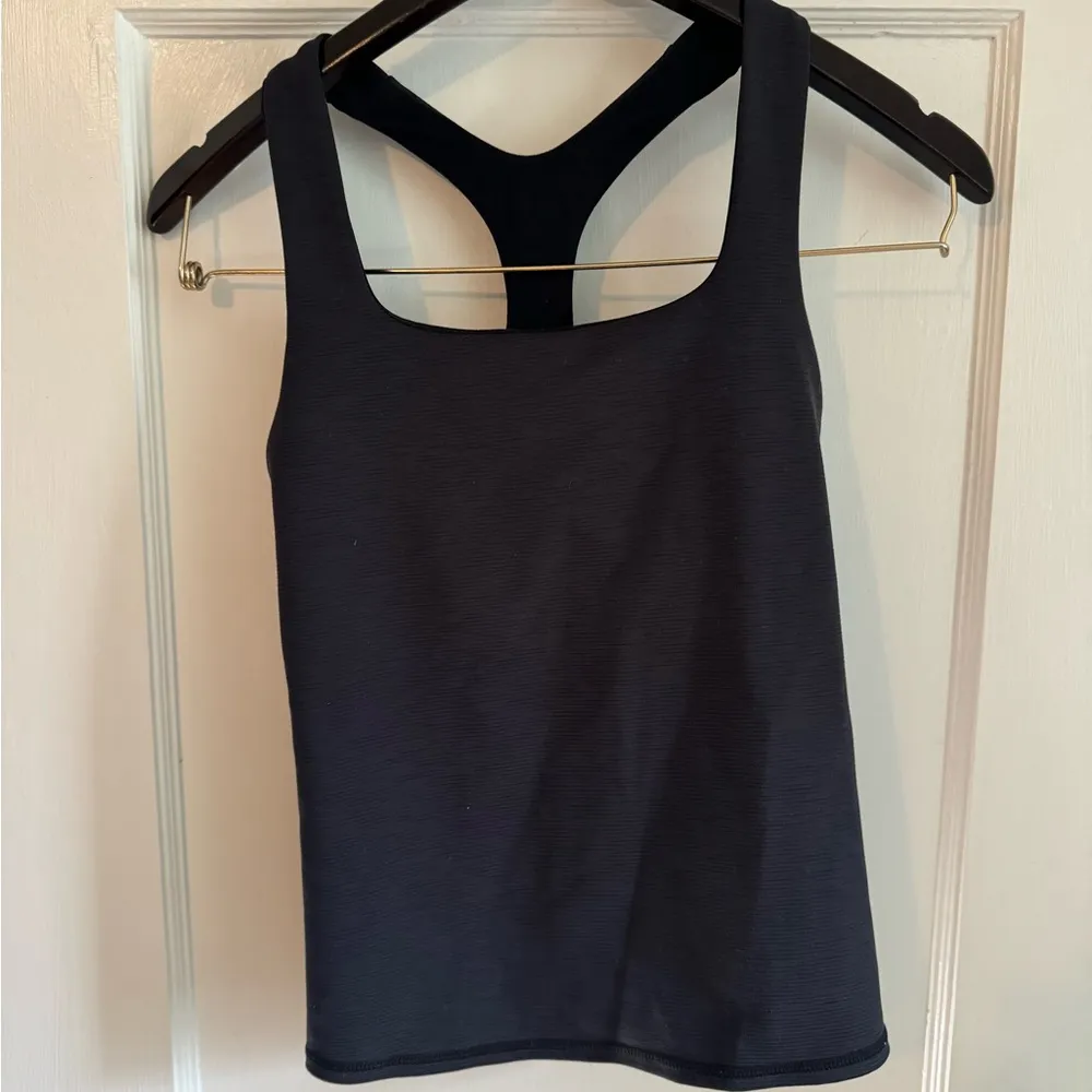Sweaty Betty Super Sculpt Yoga Tank Black Gray Padded Small - Image 2