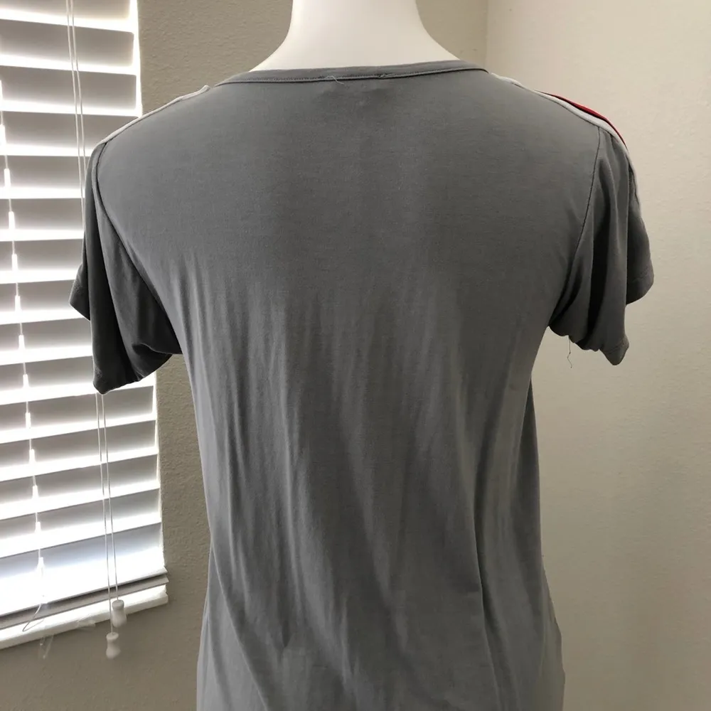 Don’t Ask Why (AEO) Gray Tee One Size - Image 8