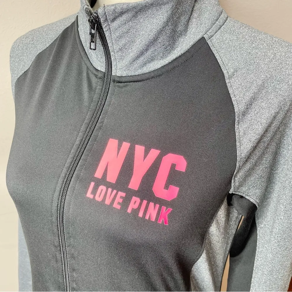 PINK Victoria’s Secret Ultimate Black Grey NYC Love Activewear Jacket Medium - Image 4