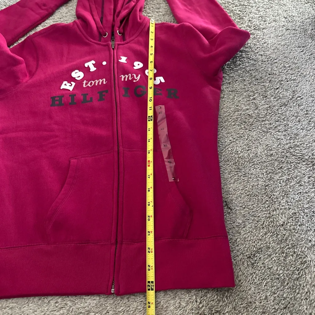 2009 Vintage Tommy Hilfiger Dark Fuchsia Zip-Up Hoodie - Image 11