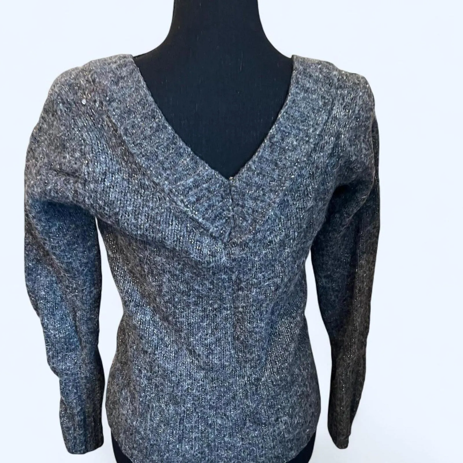 Dkny vintage Y2K sweater Size Medium - Image 6