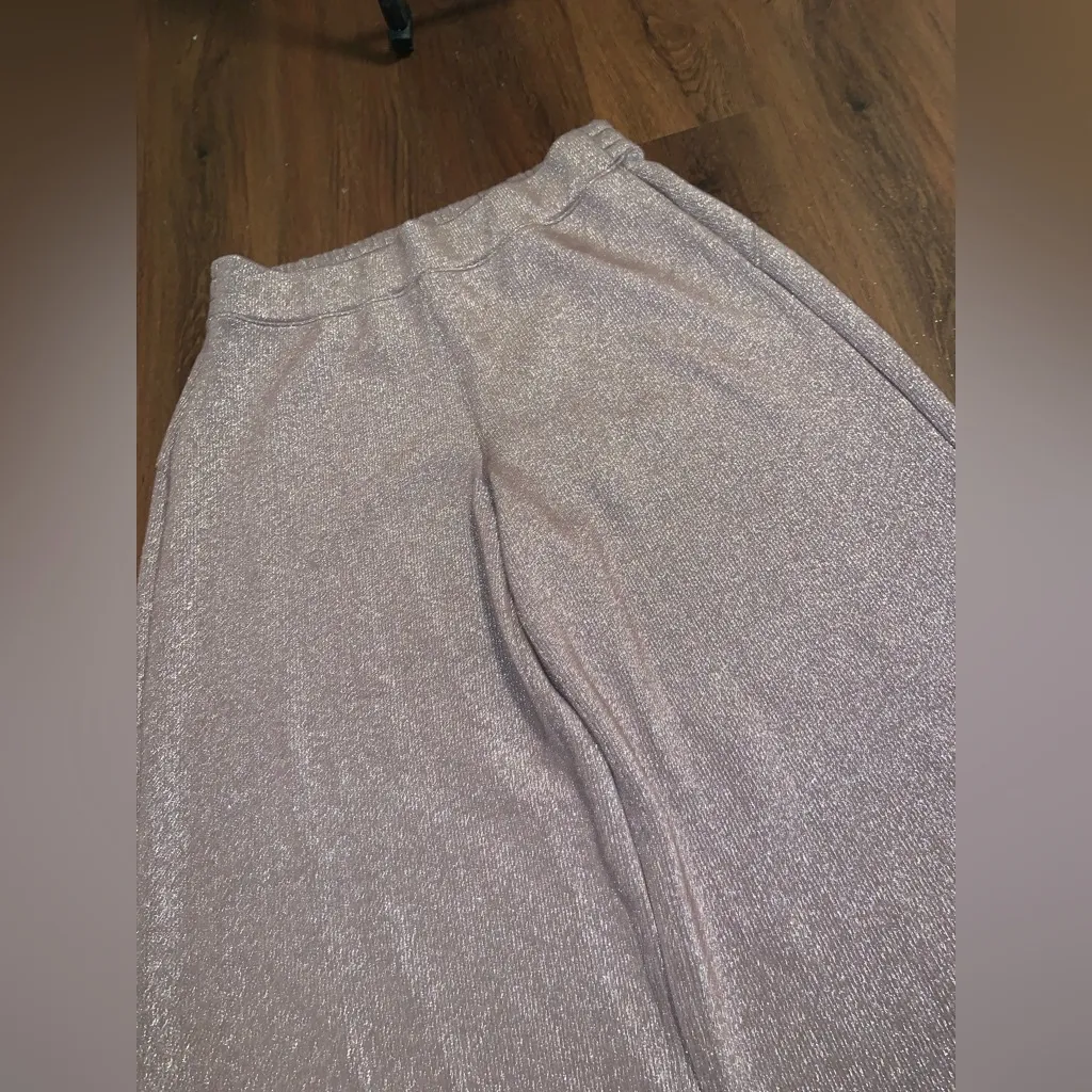 SPANX AIRESSENTIALS SHIMMER WIDE LEG
PANTS $120 Limited edition casual fall gray - Image 7
