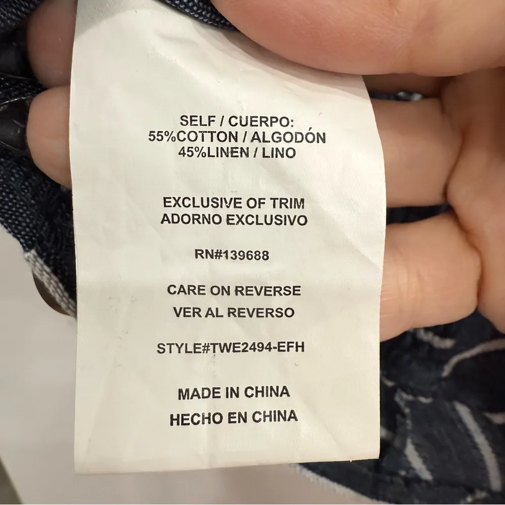 Altar’d State Small Linen Blend Striped Button-Down Crop Tank Top with Buttons - Image 4