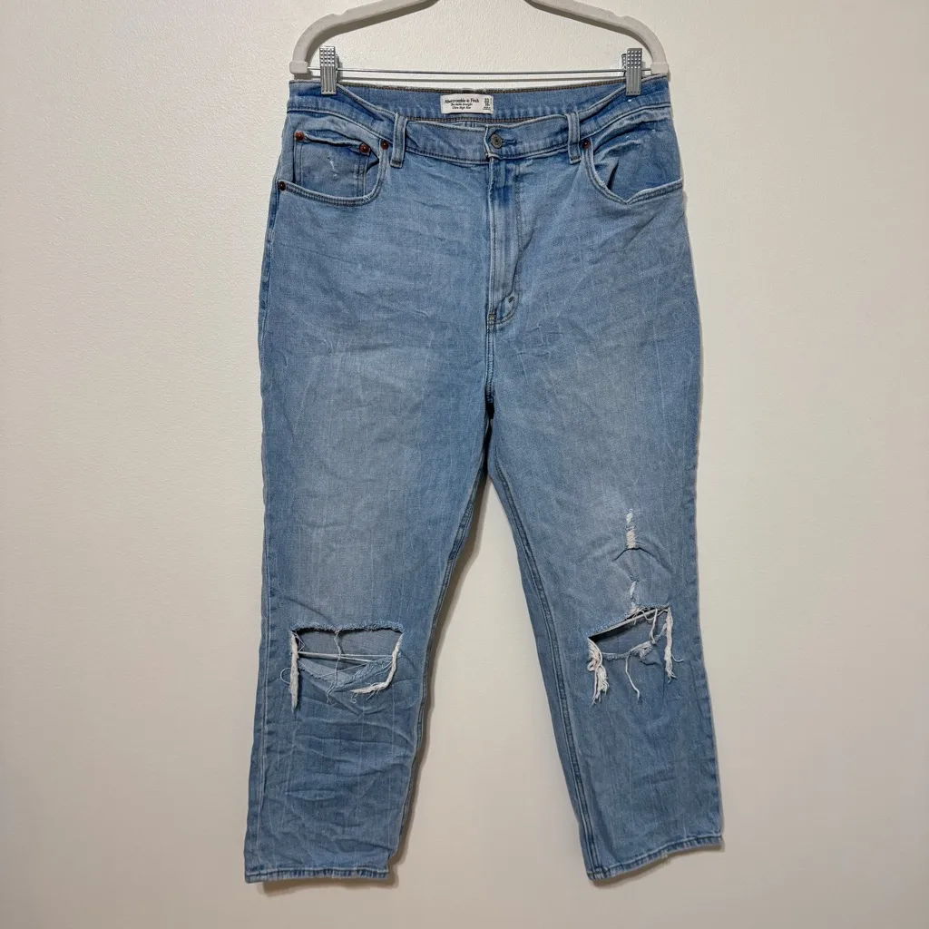 Abercrombie & Fitch The Ankle Straight Ultra High Rise Jeans Size 33 / 16 - Image 2