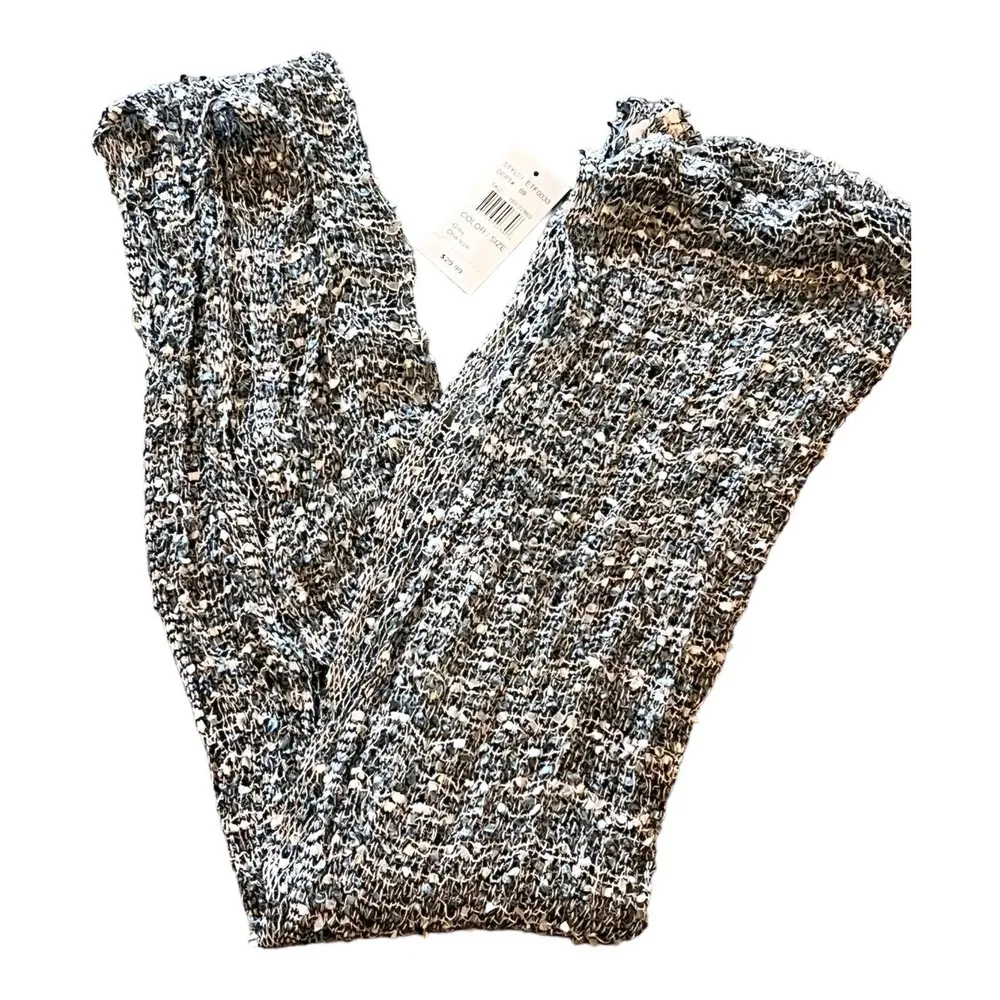 NEW Infinity SCARF Gray Blue White Large Knit Circle Scarf Lightweight Women's - Image 2