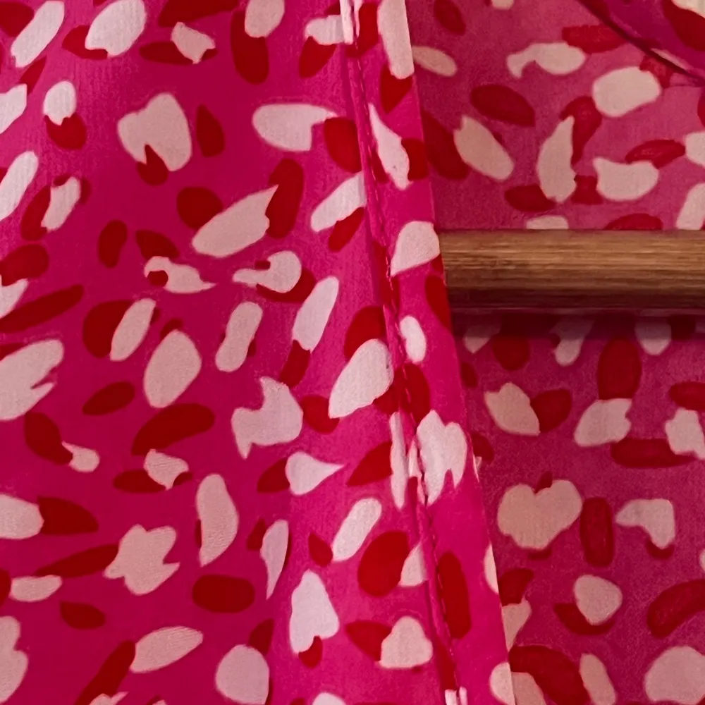 Pretty Little Thing Pink Leopard Ruched Plunge Bodycon Plus Dress NWT - Image 7