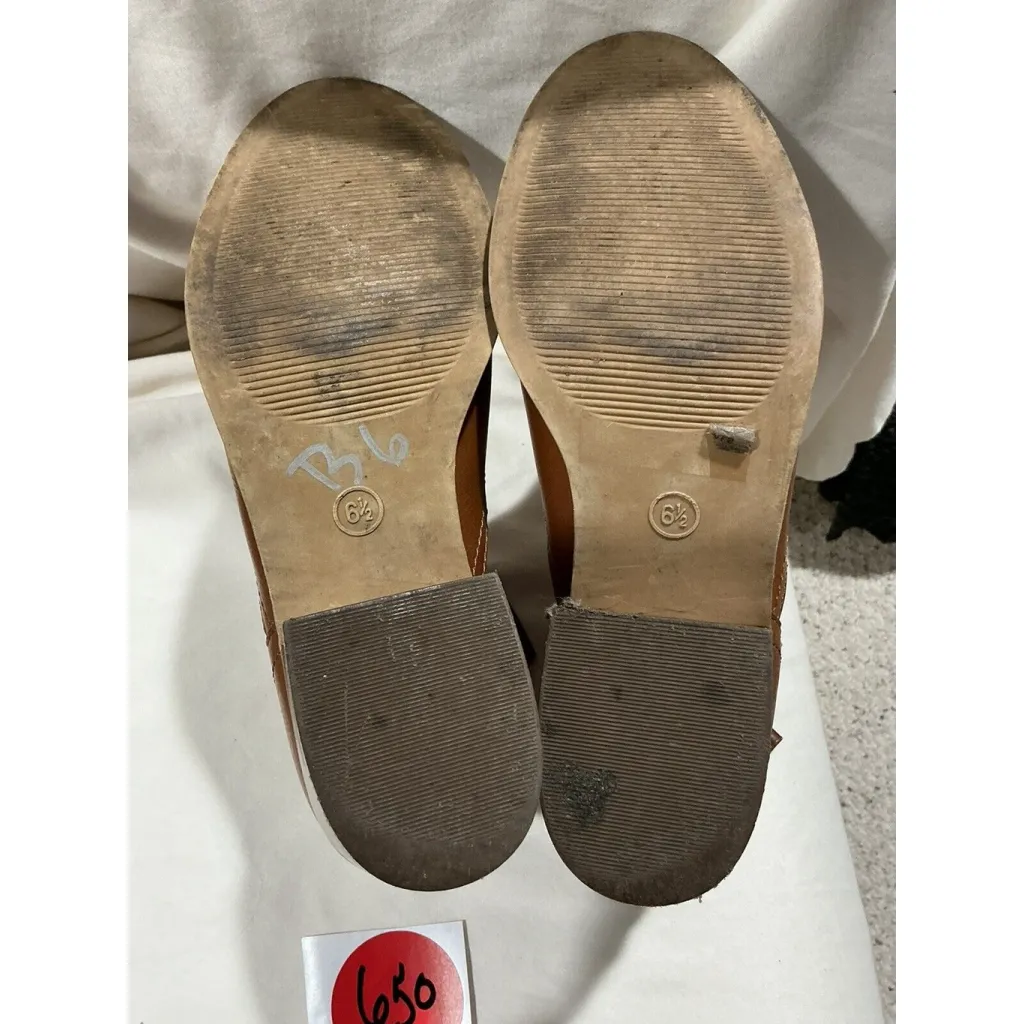 Woman’s Mossimo Cowboy Ankle Boot With Heel Brown Leather 6 1/2 Size 6.5 - Image 6