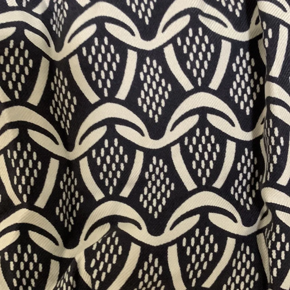 7 for all mankind silk shirt woman size SMALL, silk braided straps - Image 5