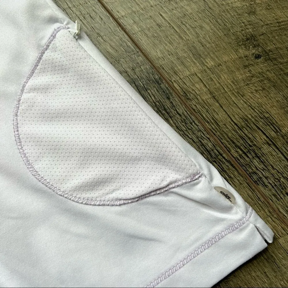 Alo Yoga Cool Fit Sleeveless V-Neck White Shirt Athletic Top Size XXL - Image 5