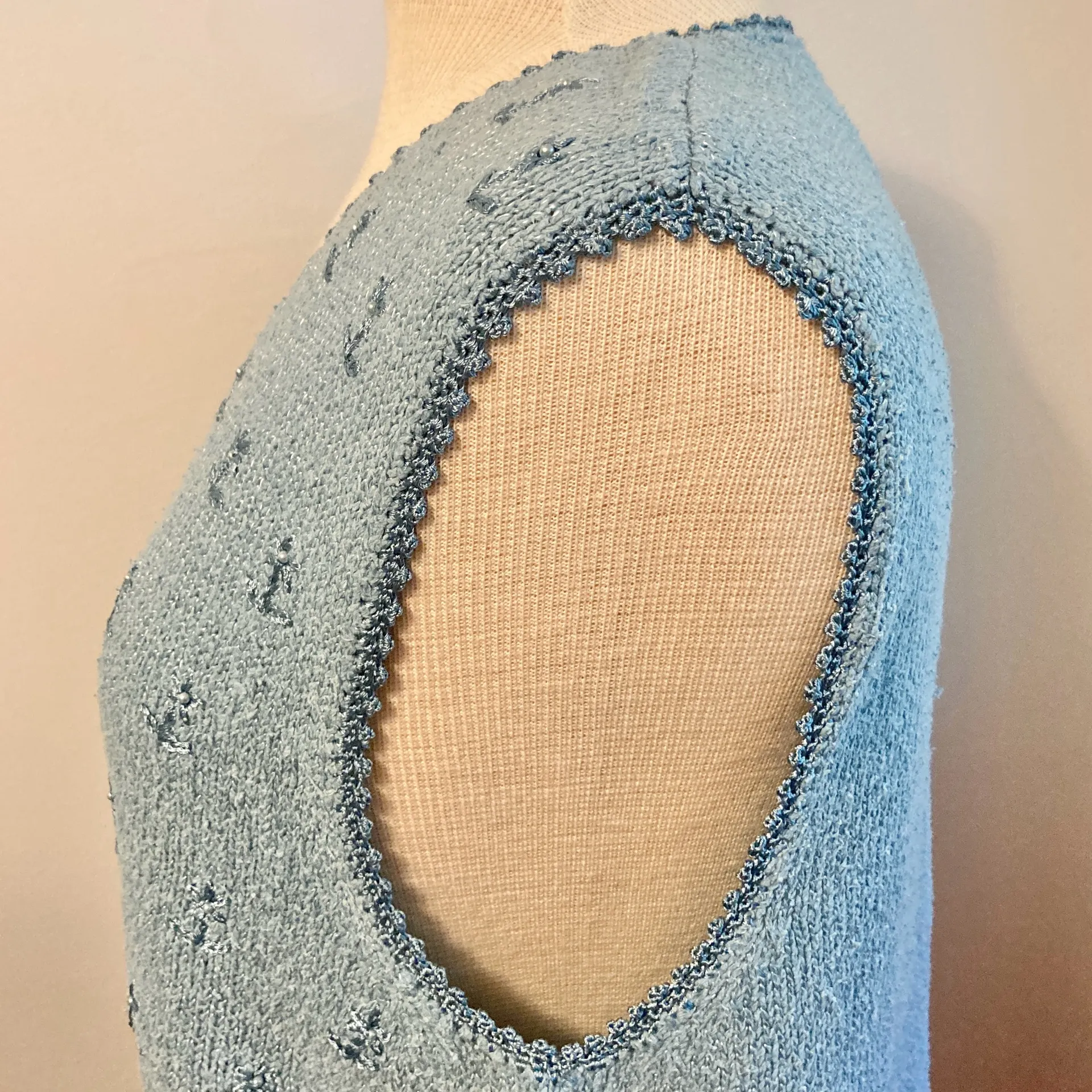 Gina Peters Vintage Y2K Blue Knit Sweater Vest Embroidery Flowers Silk Button L Size L - Image 3