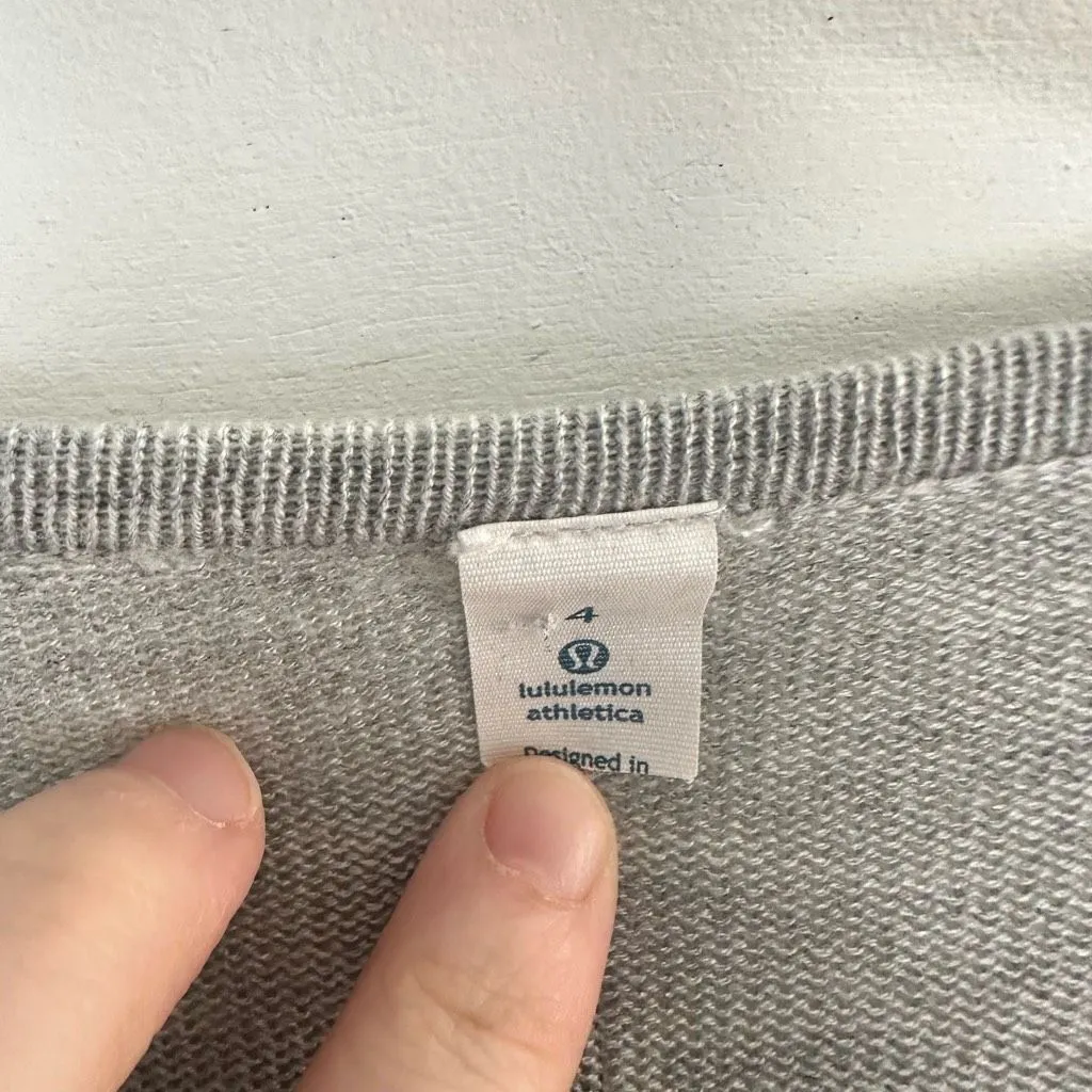Lululemon Women’s 4 Twist and Wrap Sweater - Image 2