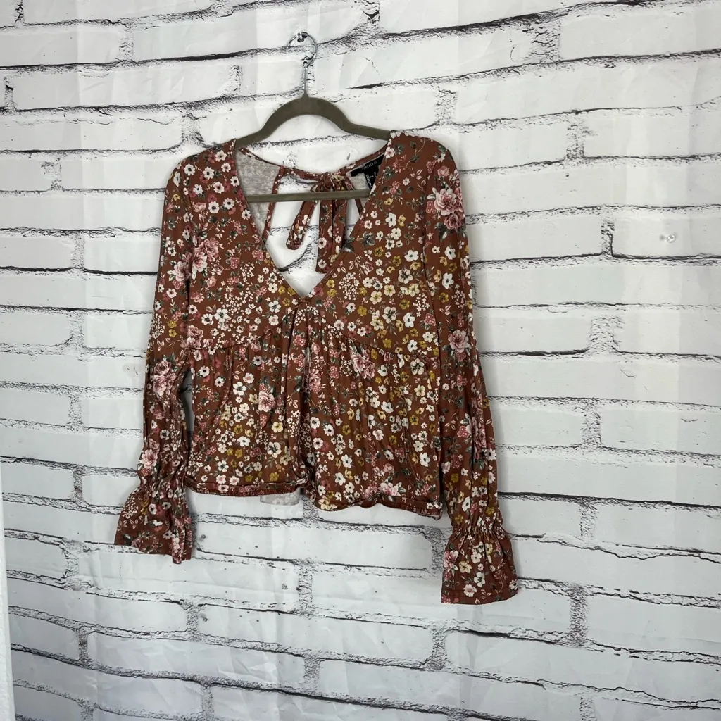 Forever 21 Brown Floral Boho Blouse Women’s M Long Sleeve Tie Back Peasant Top - Image 8