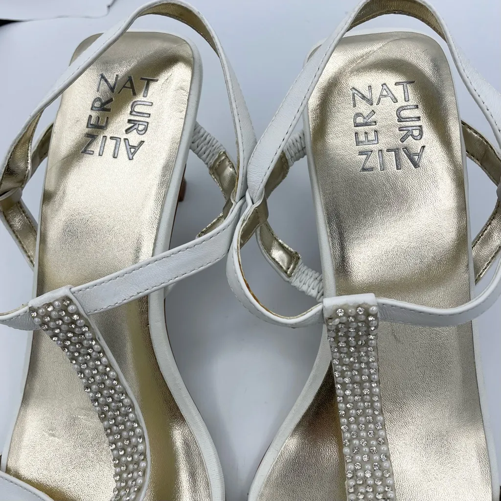 Naturalizer Skylar white slingback T-strap dress heel sandals women’s Size 9M - Image 4