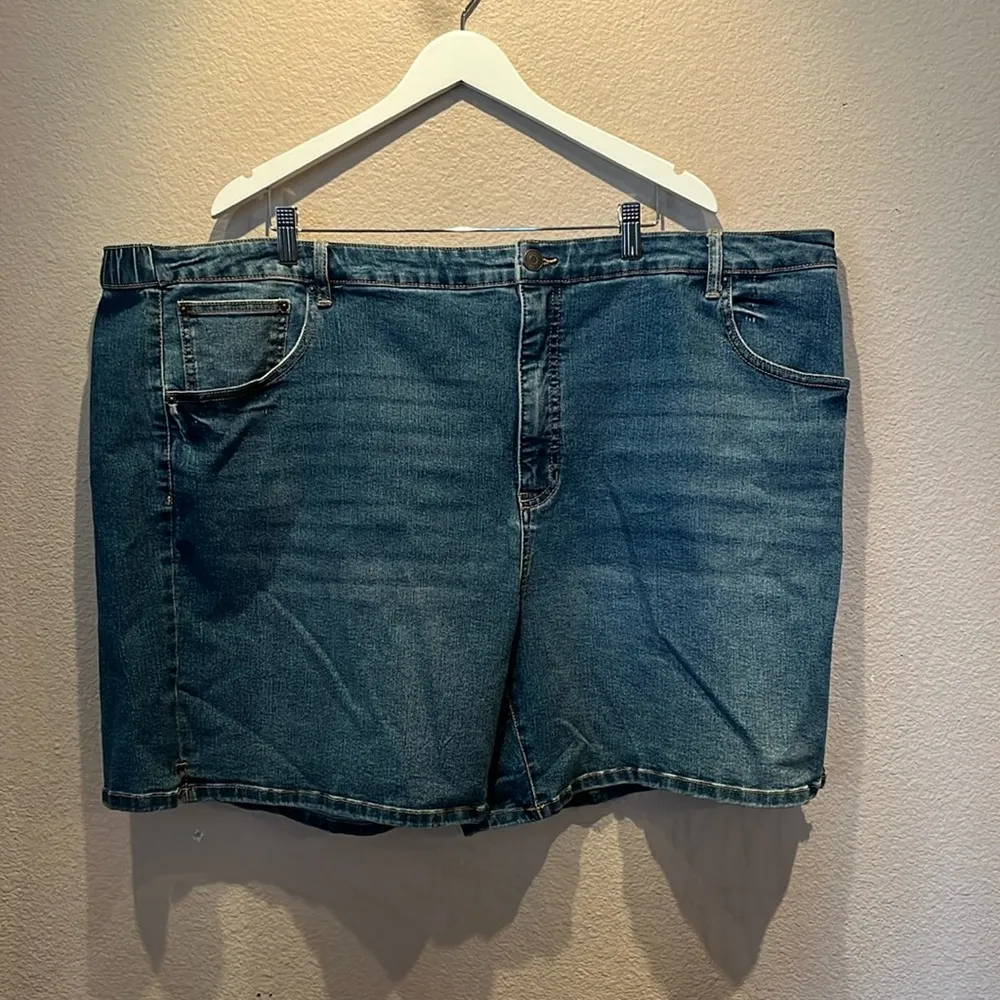 New Terra & Sky Women’s Elastic Back Denim Jean Shorts Size 4X NWT - Image 2