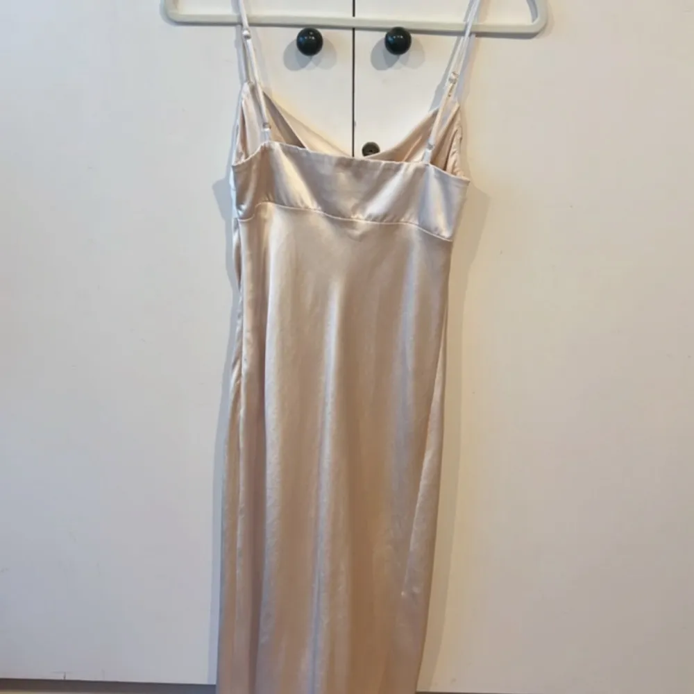 Petal & pup crawl neck dress - Image 4