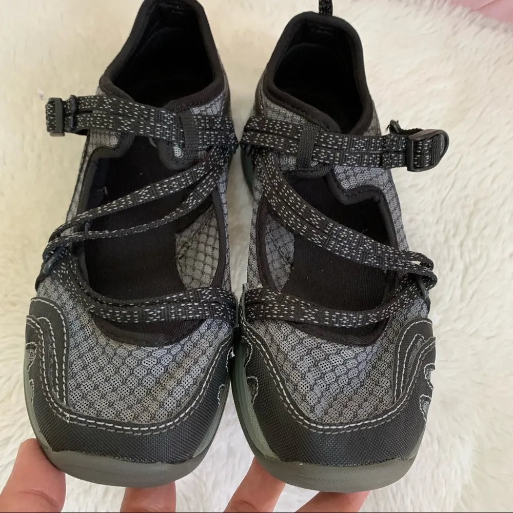 Chaco Shoes - Image 3