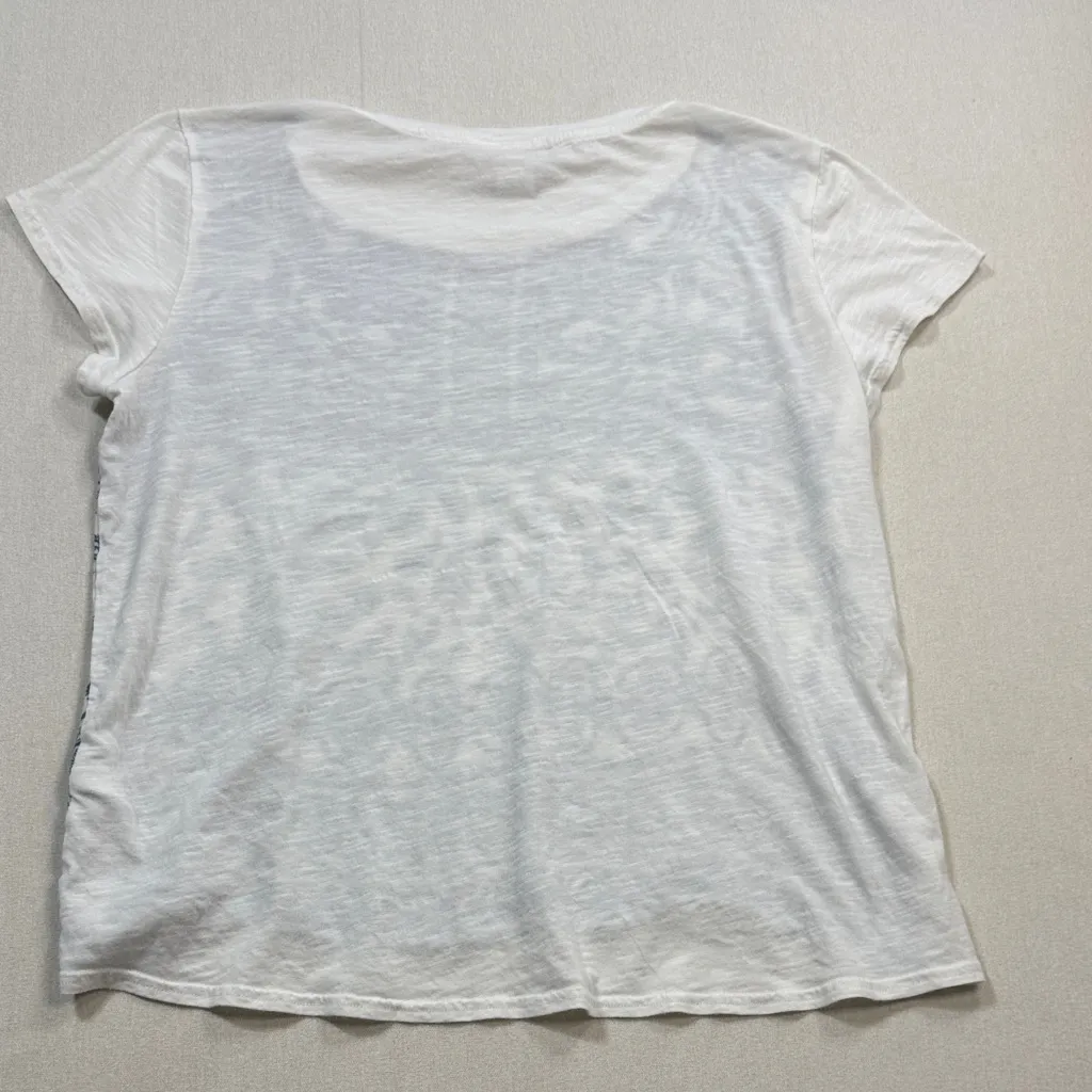 Ariat White and Blue Paisley Short Sleeve Tee - Image 6